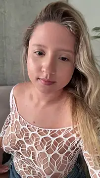 MiaPetit_ webcam
