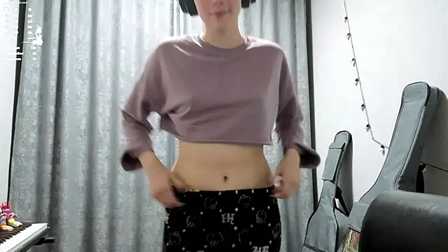 CutieAnny webcam