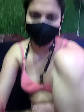 strawberry4403 (F young) - Kheera show 2 mit