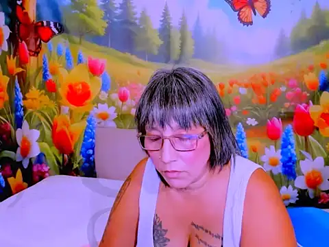 indianroxy webcam