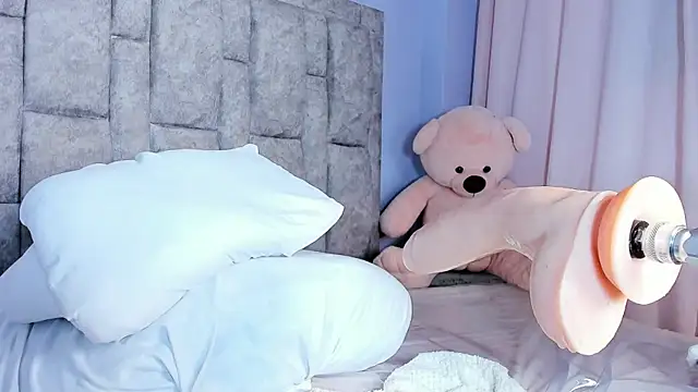 queen_yully webcam