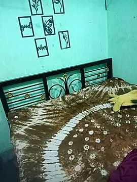 Webcam Model (Ritika_sen)  is live.Free join now!