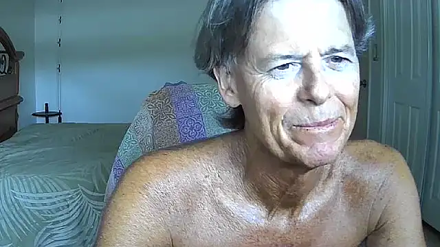 nakeedcowboi65 webcam