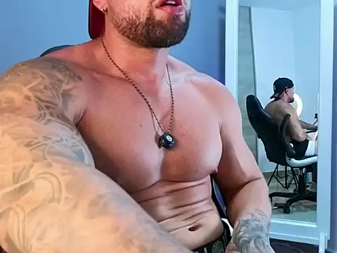 OwenMaximus814 webcam