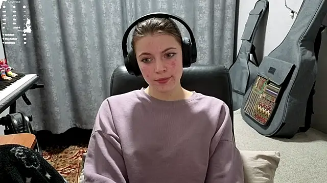 CutieAnny webcam