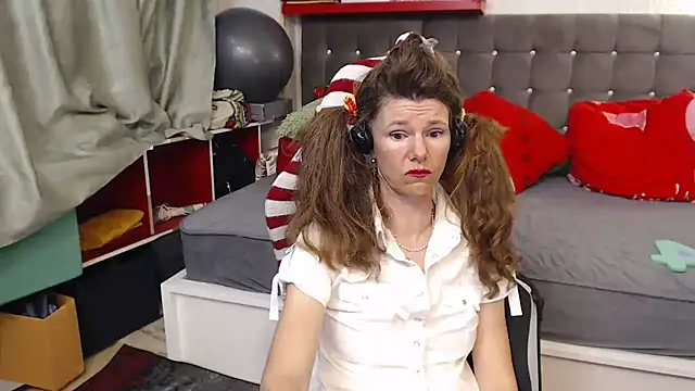 kellyterapy webcam