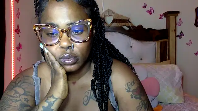 creamyamber webcam