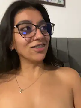 BrittanyDiaz live sex cam
