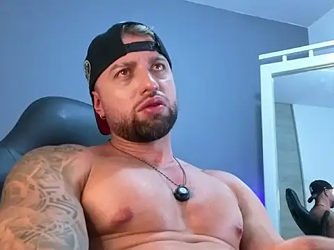 OwenMaximus814 webcam