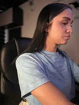 Preview of isabella-teen