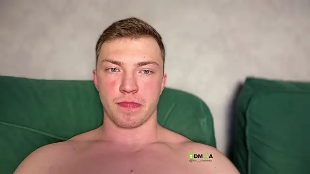 iron__chap webcam