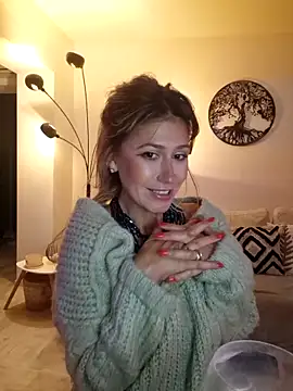 CelynaRoss webcam