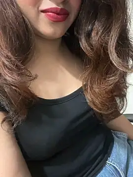 riya_sharma11 webcam