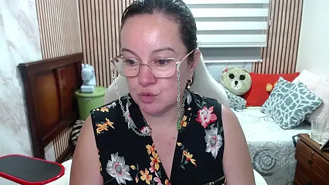 Sonialorens_ webcam