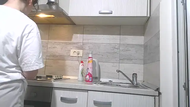 LovelyJulliette webcam