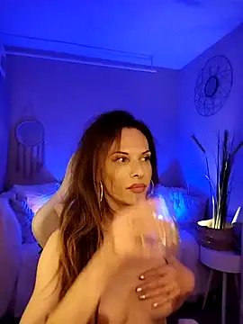Luna_Kitanna webcam