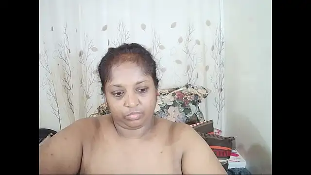 Indiantasha webcam