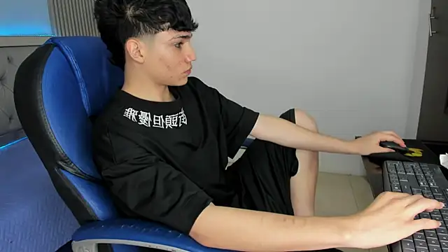 SamBlack_ webcam