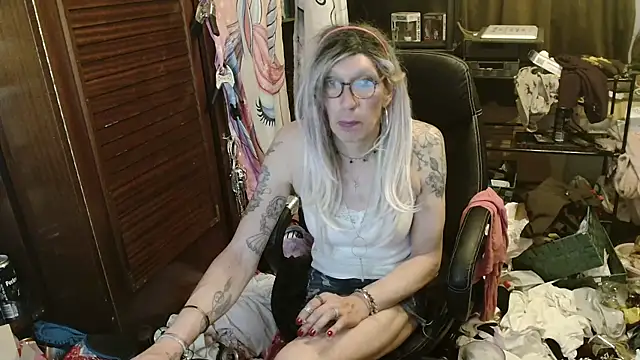 Ombeline1 live sex cam