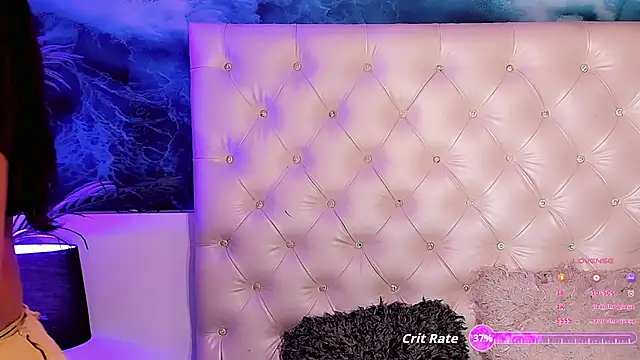 Keira_Fox31 webcam