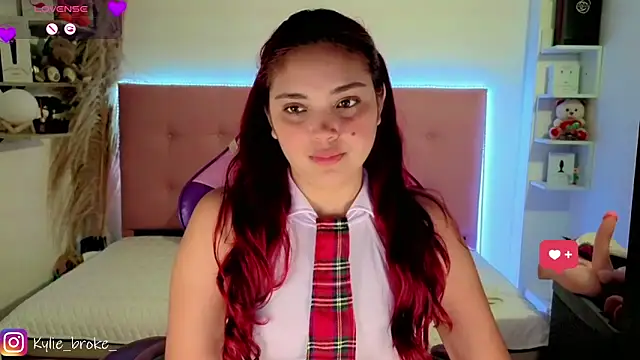 Kylie_brokee webcam