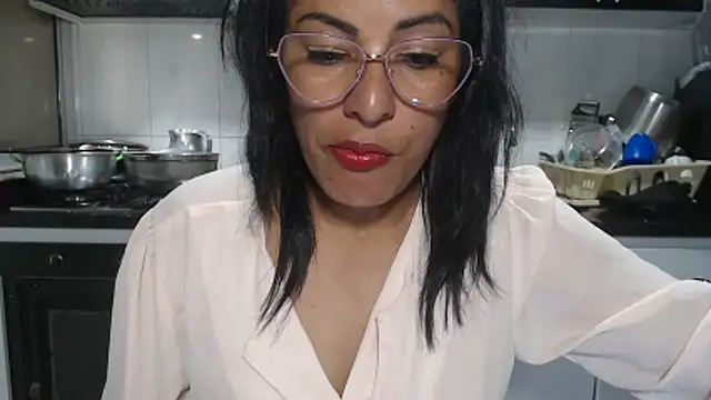 kateleyagrey webcam