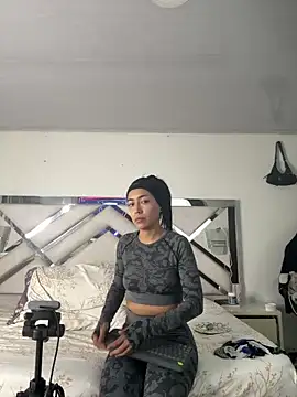 maybelline69 webcam