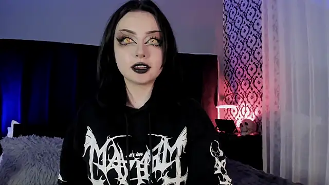 Adeelinee webcam