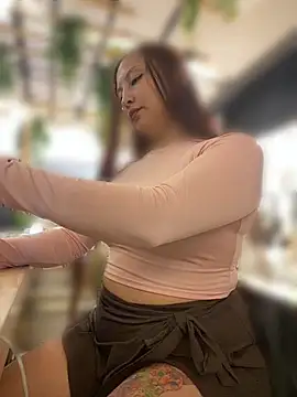 Scarlet_auraa webcam