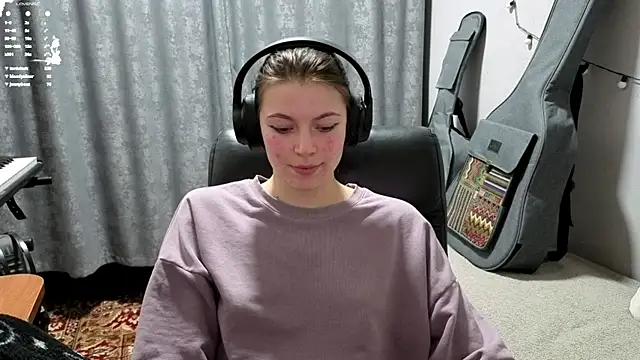 CutieAnny webcam