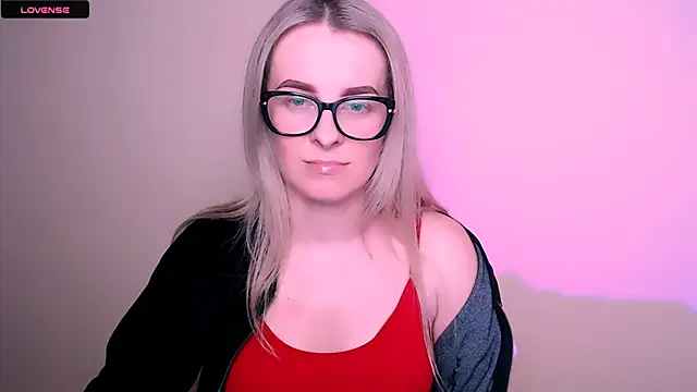 AnnePeach webcam