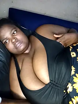 ChubbyLucia webcam