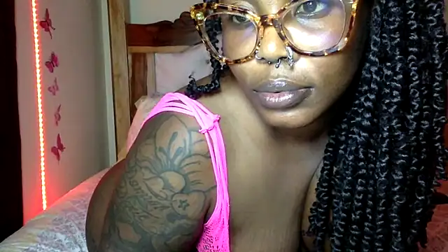 creamyamber webcam