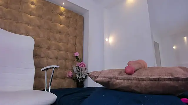 violet_giraldo webcam