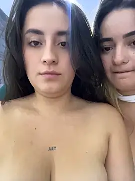 Antonella_Julieta webcam
