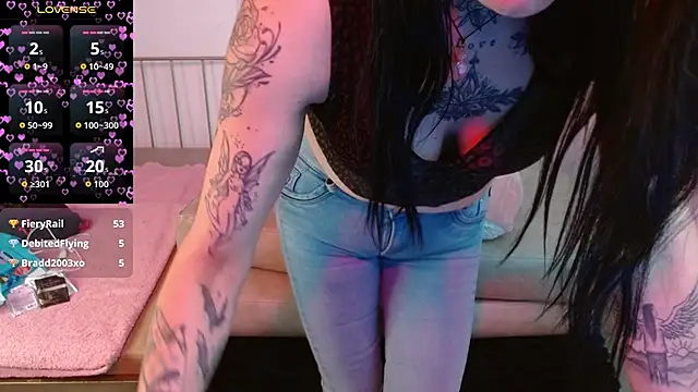 Roxanne_vale webcam
