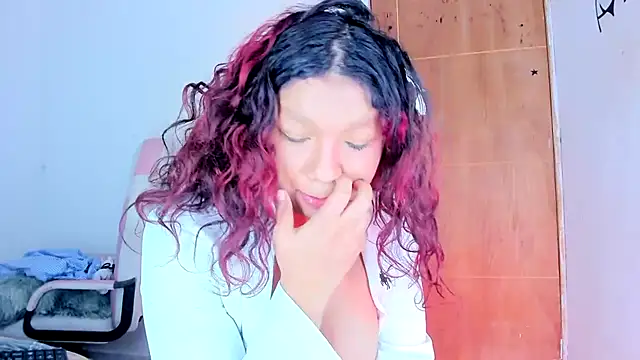 Emily_Coper18 webcam