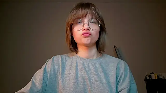ExitedTroth webcam