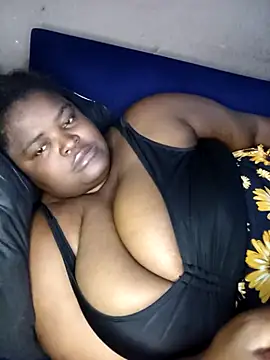 ChubbyLucia webcam