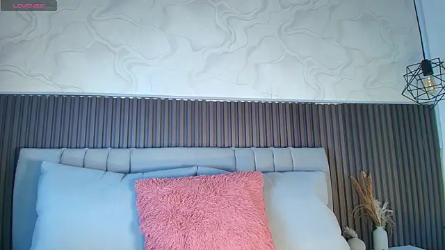 SHANONCLARK webcam