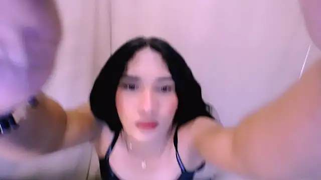 slutty_aki webcam