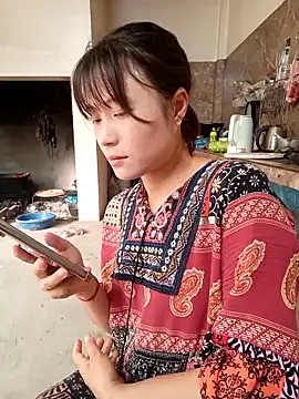 linda_bae00 webcam