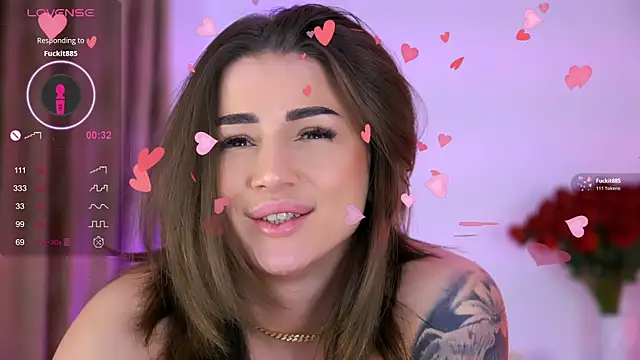AishaSins webcam