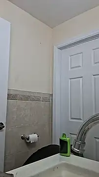 Zander823 webcam