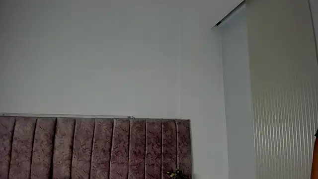 Dahlia_rossee webcam