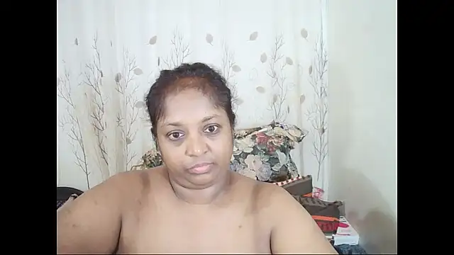 Indiantasha webcam