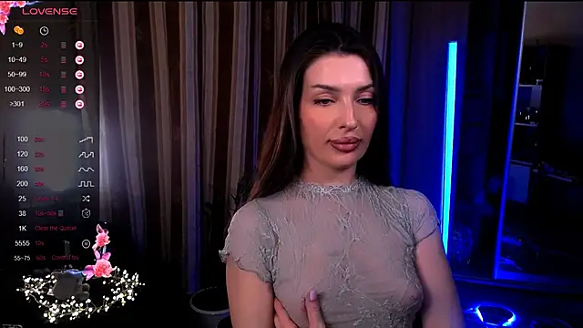 Laura_Bess webcam