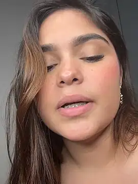 Sarasweet_sex webcam