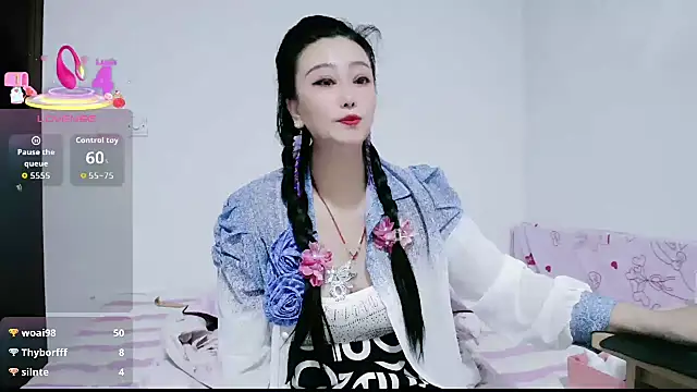 美女alinmeng在线直播