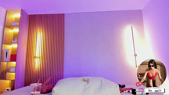 liah_cleir webcam
